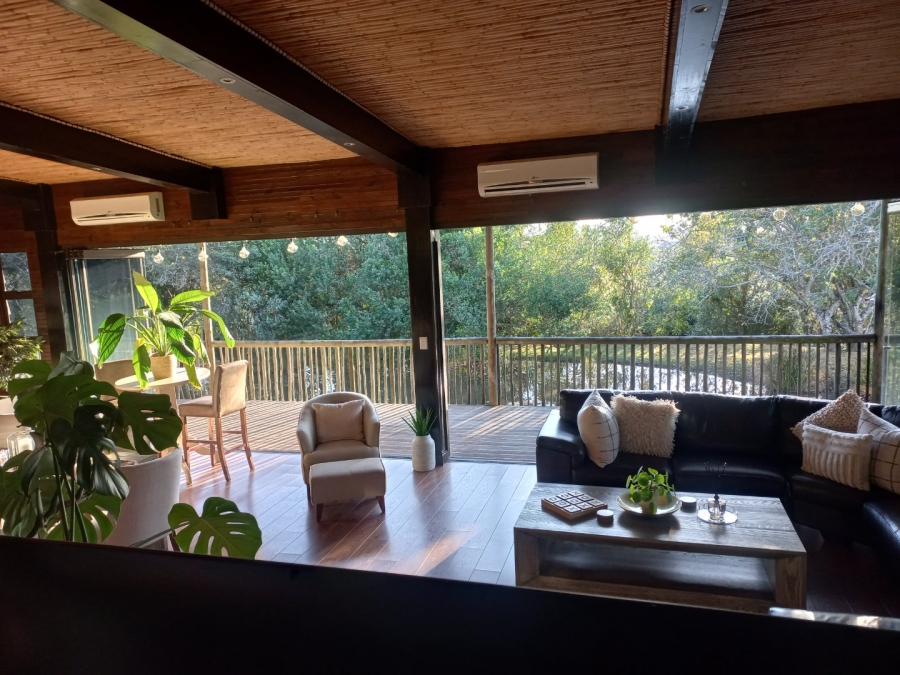 4 Bedroom Property for Sale in Hoekwil Western Cape